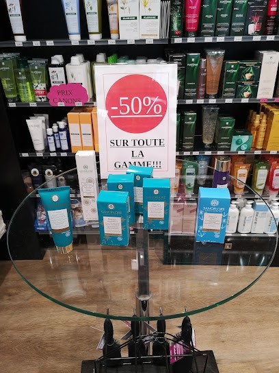 Pharmacie Esparceil, Pharmacie à Saint-Jean-de-Luz