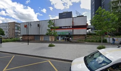 La Pharmacie De La Poste, Pharmacie à Épinay-sous-Sénart