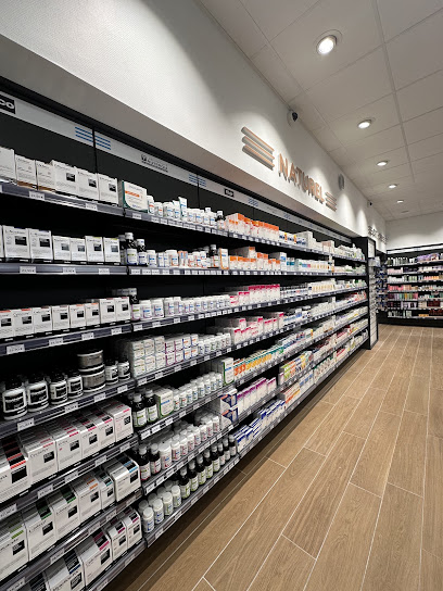 Aprium Pharmacie Des Grandes Avenues, Pharmacie à Lyon 07