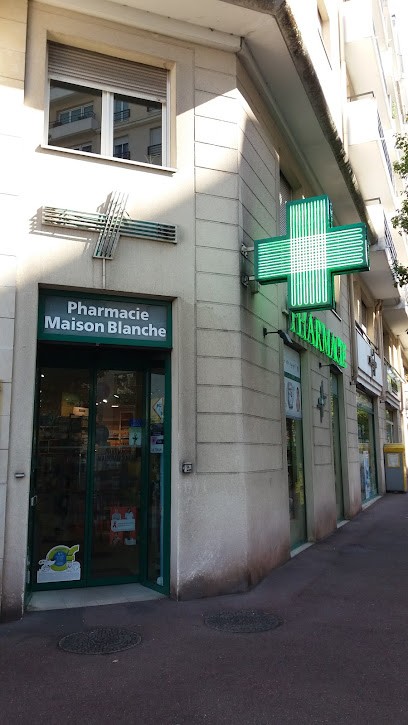 Pharmacy White House, Pharmacie à Châtillon