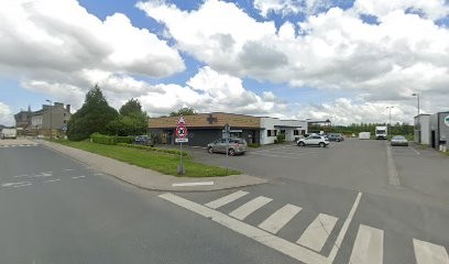 Pharmacie Salmon-Le Polodec, Pharmacie à Plouasne