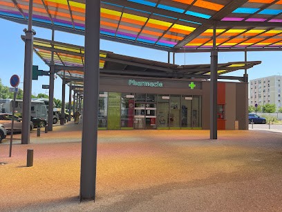 Pharmacie Palissy 💊 Totum, Pharmacie à La Chapelle-Saint-Luc