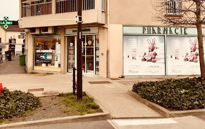 Pharmacie Villemont, Pharmacie à Mériel