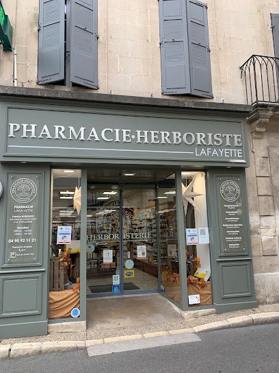 Pharmacie Lafayette, Pharmacie à Saint-Rémy-de-Provence