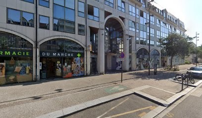 Pharmacie Bernasconi, Pharmacie à Viroflay