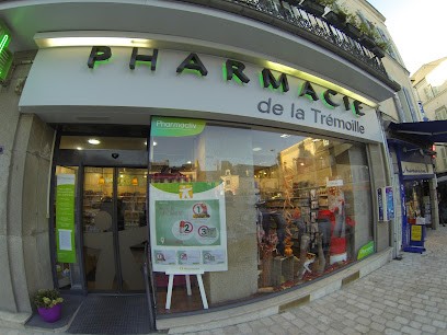 Pharmacie De La Trémoille Laval, Pharmacie à Laval