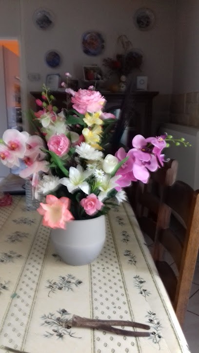 Sci PEA, Pharmacie à Saint-Nicolas