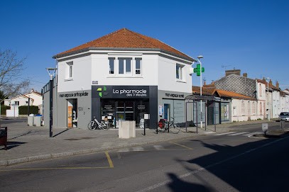Pharmacie Des 3 Moulins, Pharmacie à Rezé