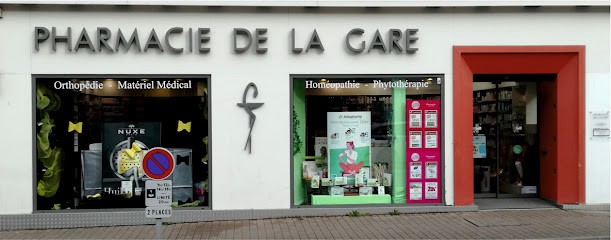 Pharmacie De La Gare, Pharmacie à Laval
