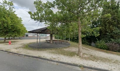 Pharmacie Lalouette, Pharmacie à Vierzon