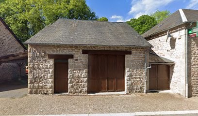 Pharmacie Mouveroux, Pharmacie à Peyrelevade